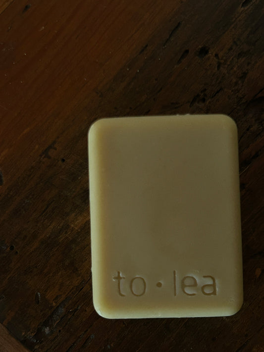 Bay Leaf & Cedarwood